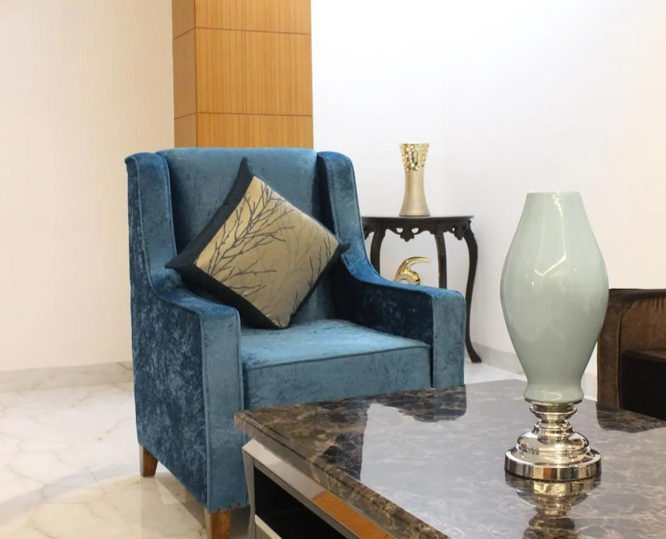 ***  Hotel Transit International- Aerocity Delhi Airport New Delhi India