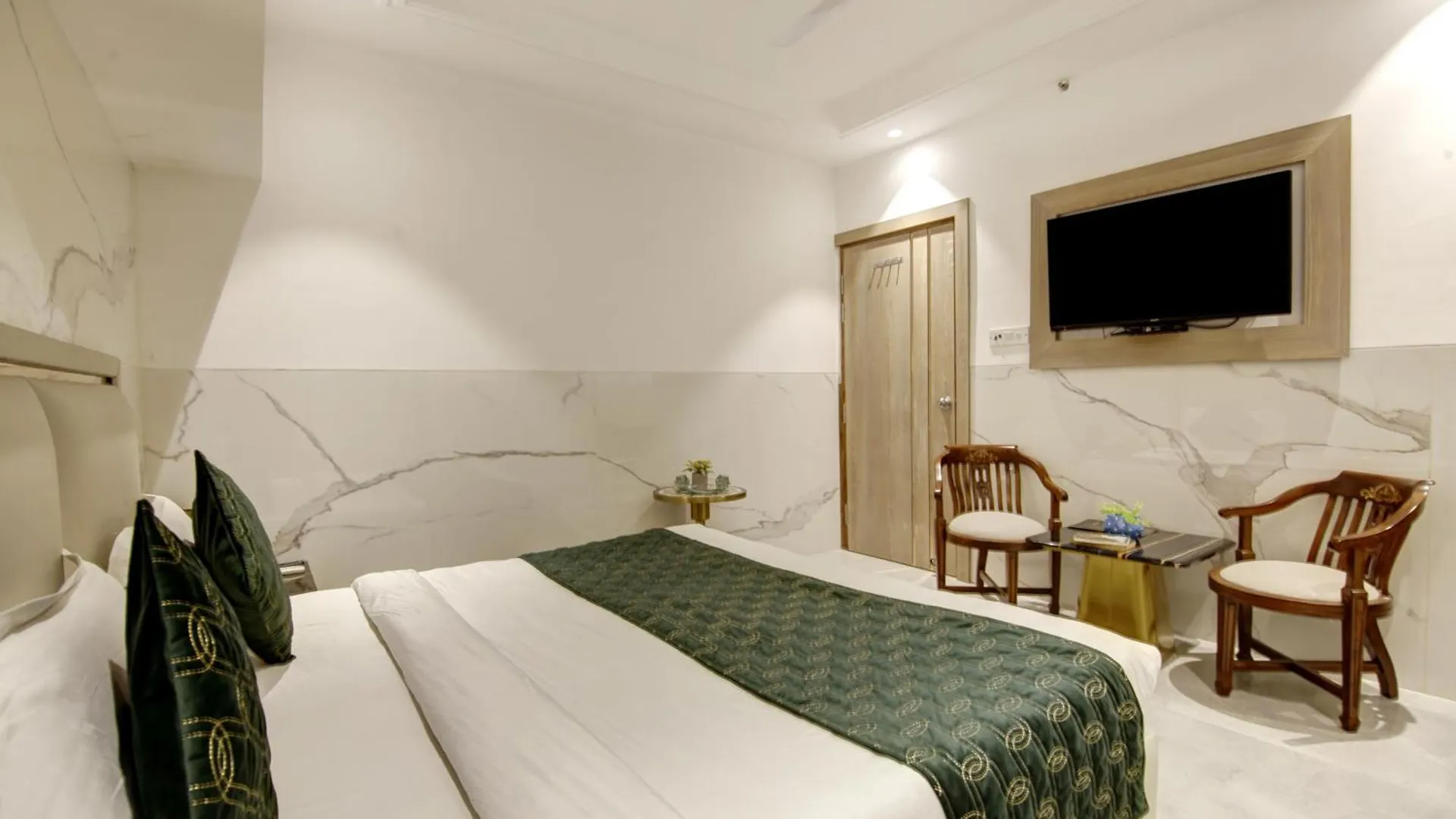 Hotel Transit International- Aerocity Delhi Airport New Delhi
