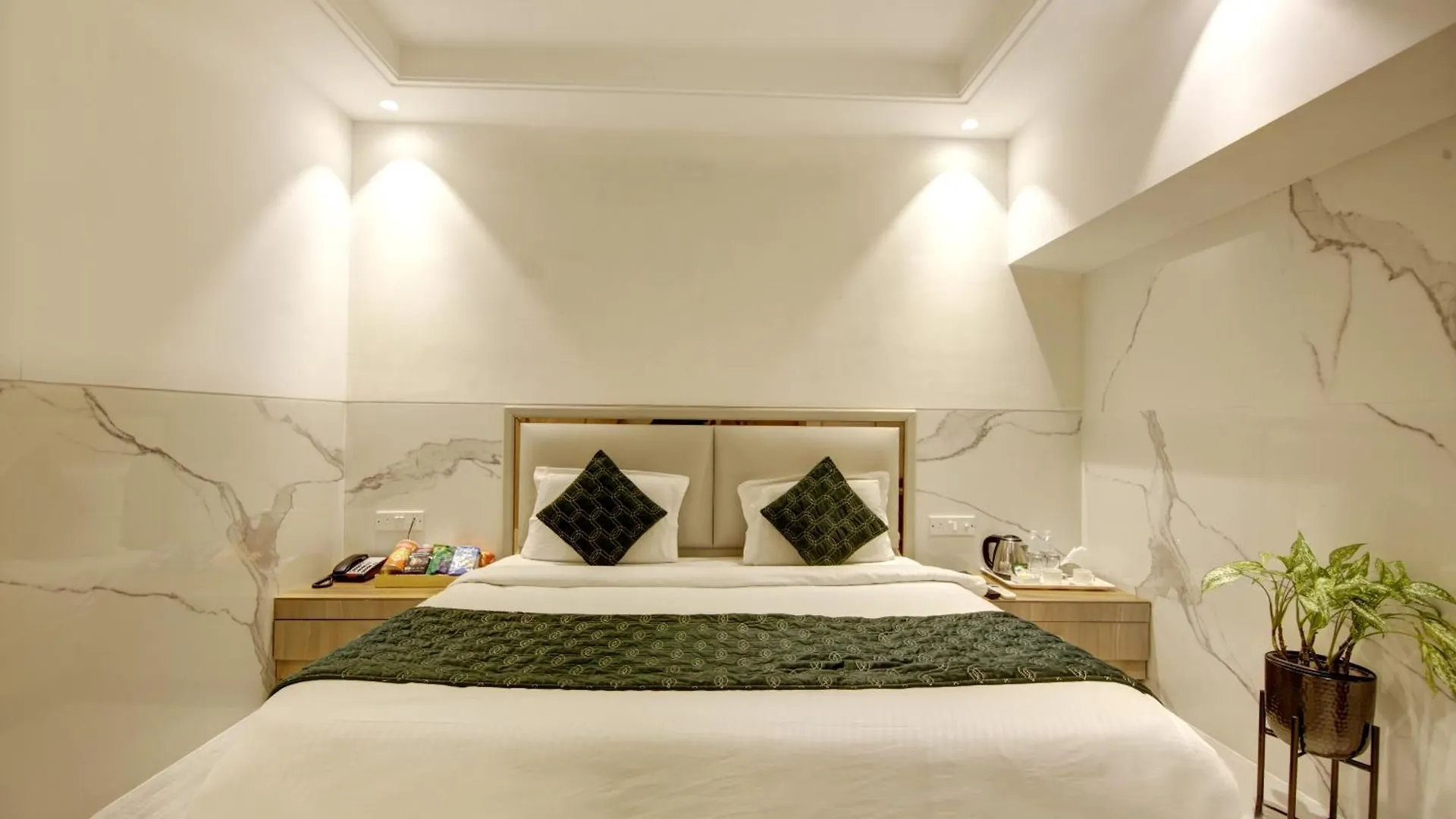 Hotel Transit International- Aerocity Delhi Airport New Delhi