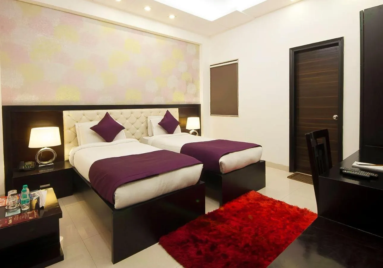 Hotel Transit International- Aerocity Delhi Airport New Delhi 3*,  India