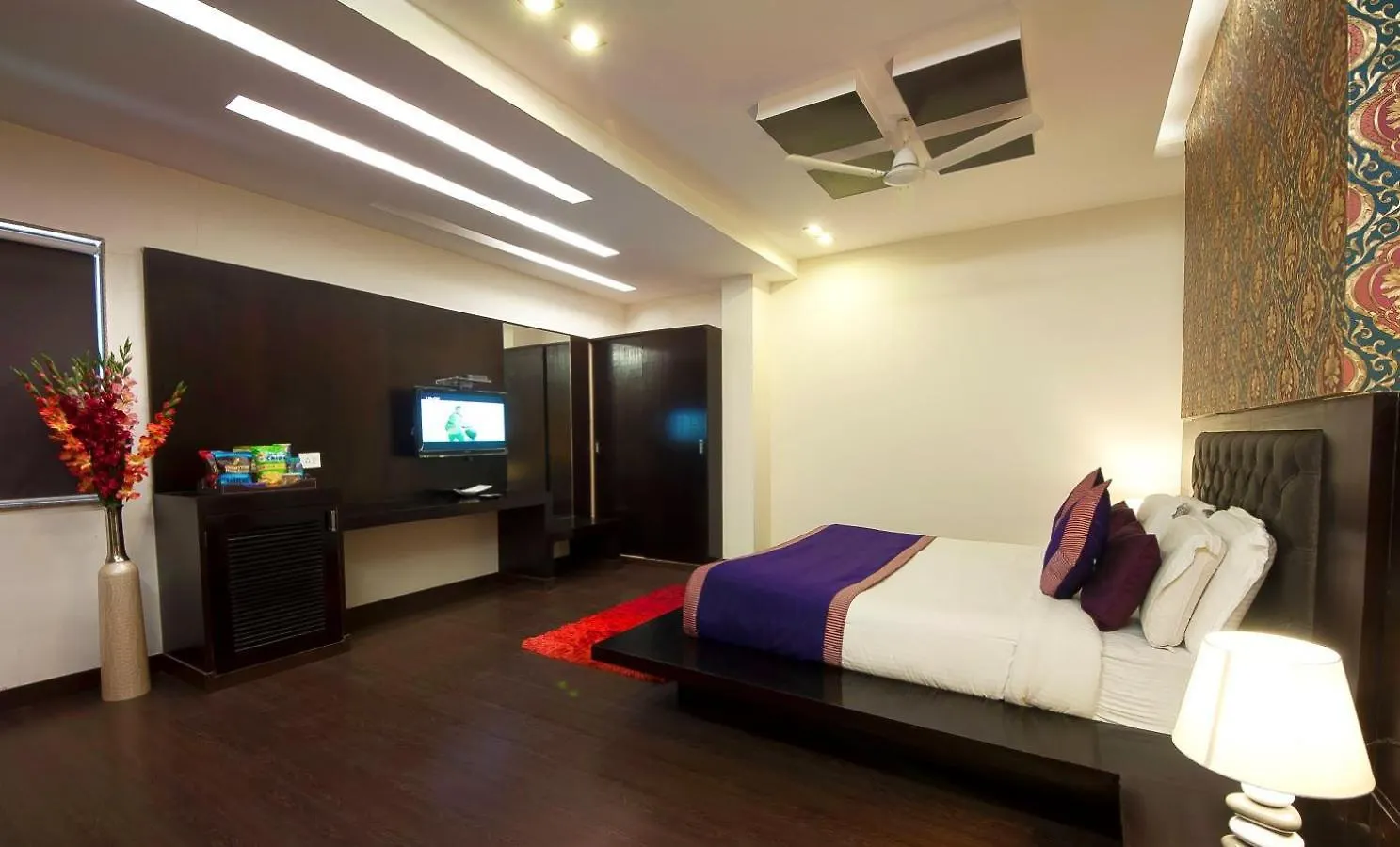 Hotel Transit International- Aerocity Delhi Airport New Delhi