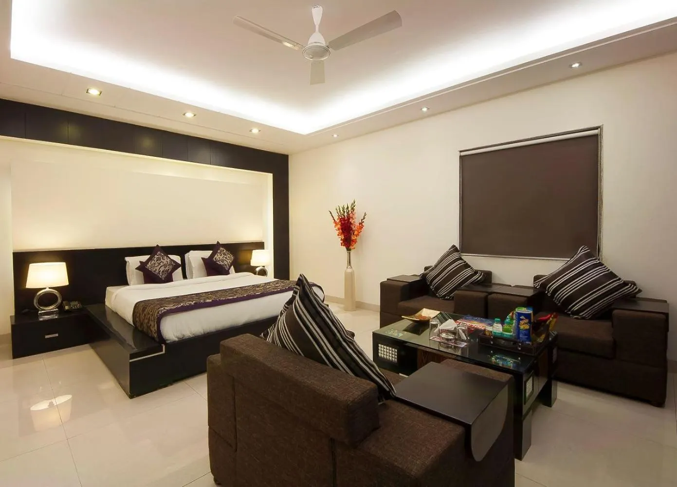 ***  Hotel Transit International- Aerocity Delhi Airport New Delhi India