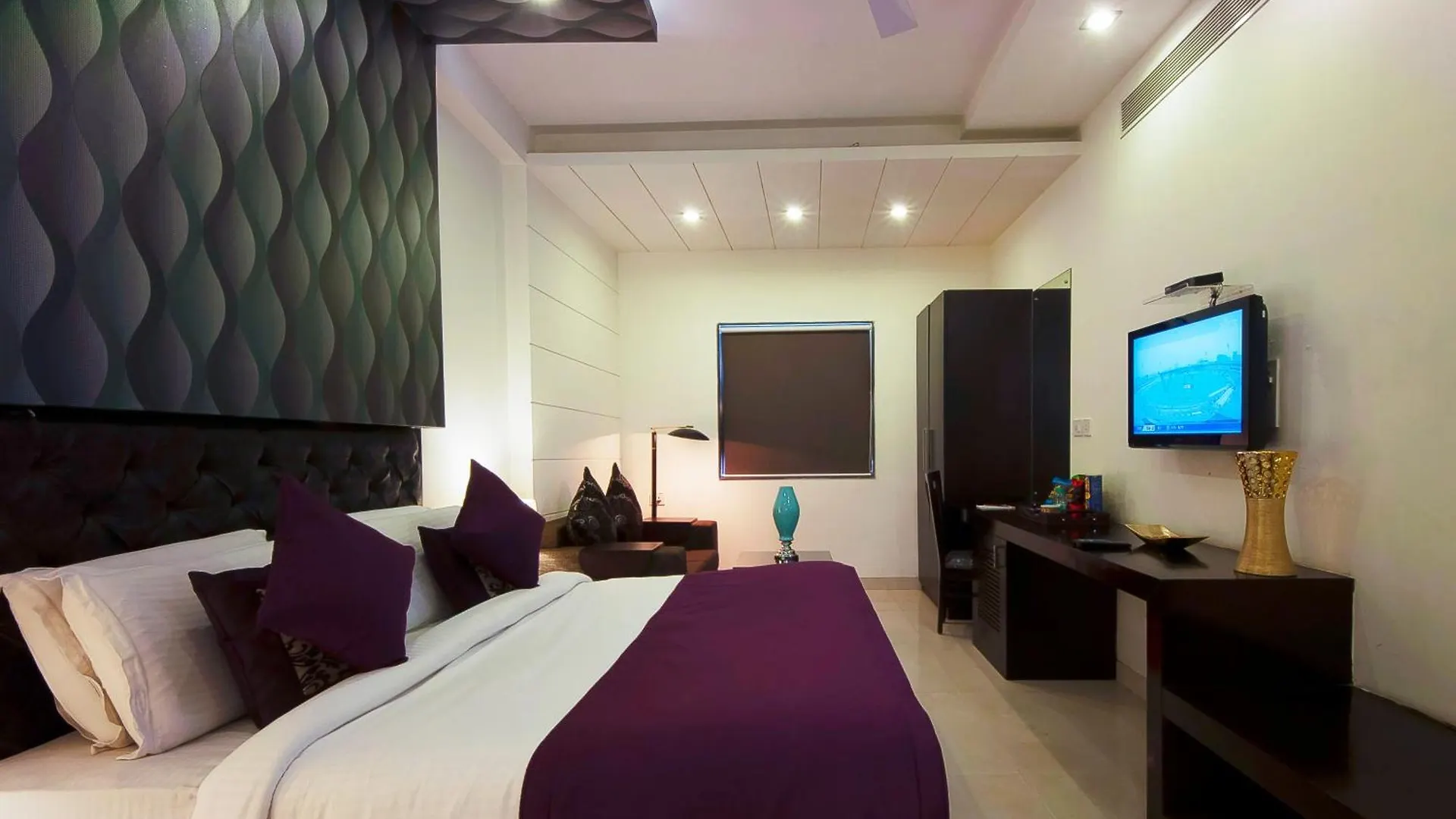 Hotel Transit International- Aerocity Delhi Airport New Delhi India