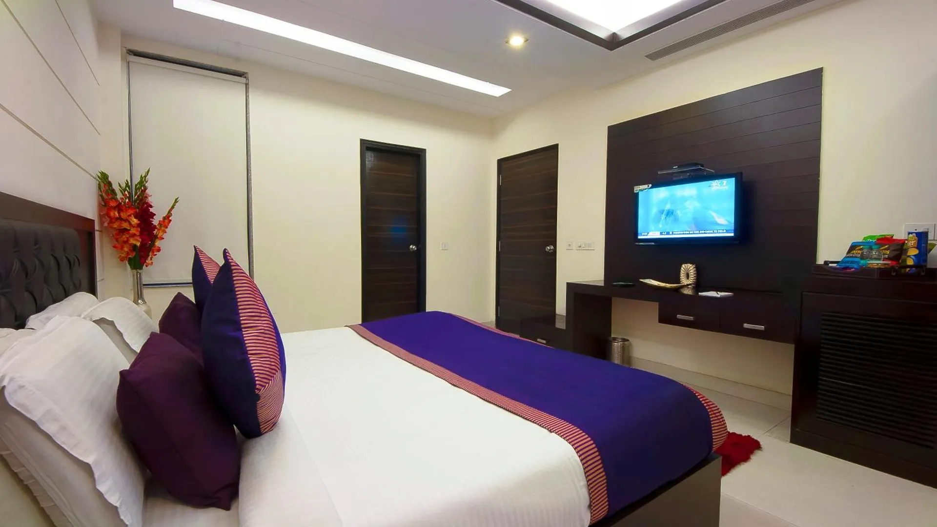 Hotel Transit International- Aerocity Delhi Airport New Delhi 3*,