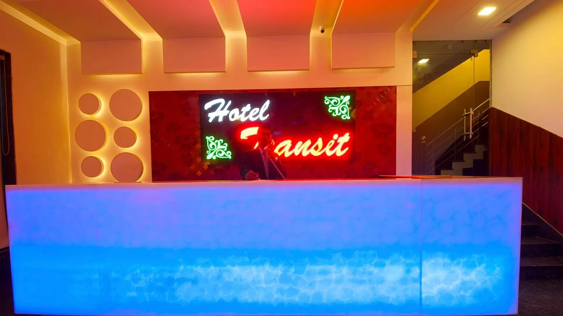 Hotel Transit International- Aerocity Delhi Airport New Delhi 3*,