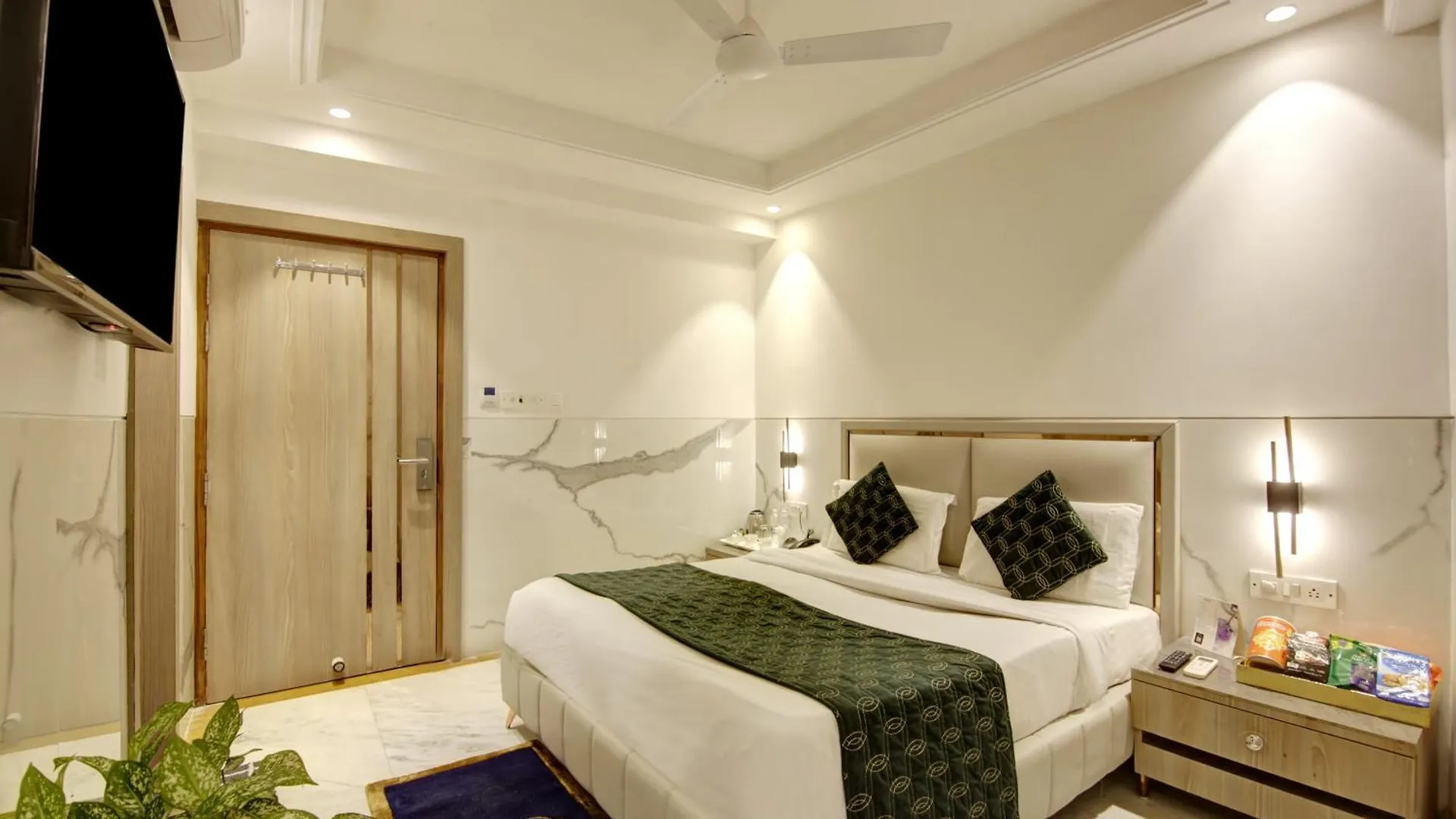Hotel Transit International- Aerocity Delhi Airport New Delhi