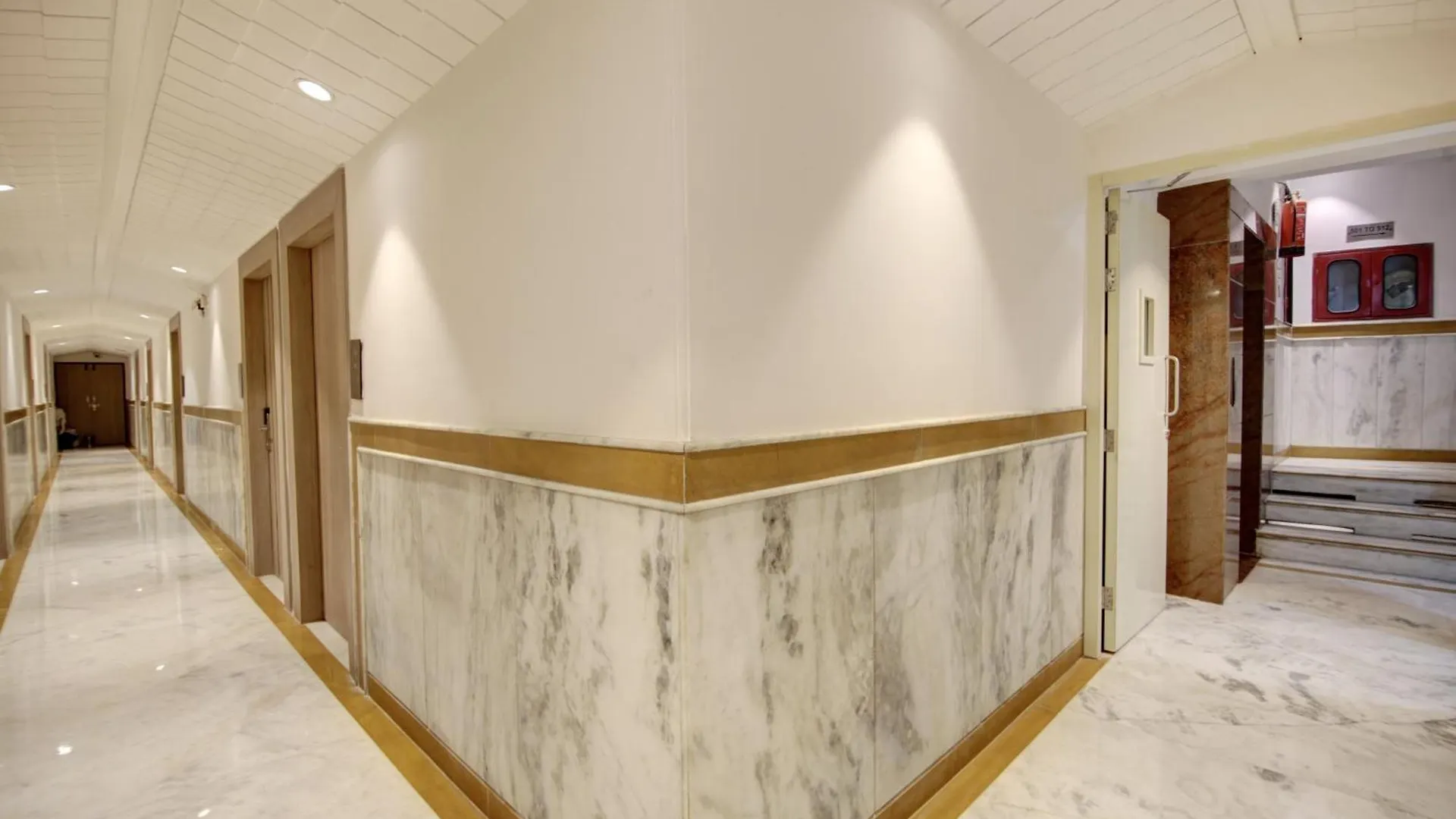 Hotel Transit International- Aerocity Delhi Airport New Delhi